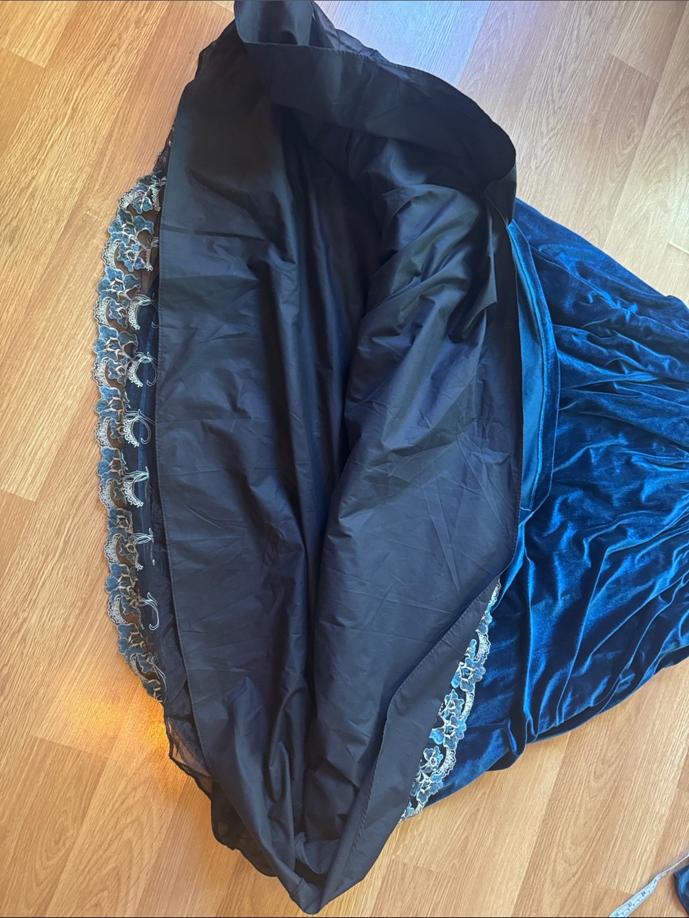 2XL Victorian Choice Prussian Blue Velvet Gown Edwardian Vintage Dress Gothic - Picture 10 of 16